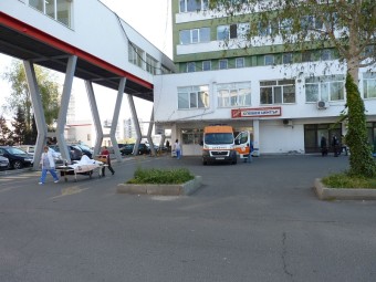 В Спешното отделение на УМБАЛ Бургас помагат на 140 души…